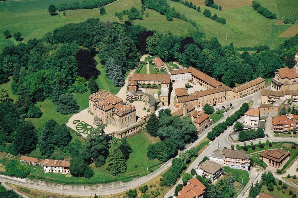 Marchesi Alfieri - Cantine E Ospitalita San Martino Alfieri Екстериор снимка